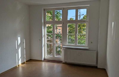 ...am Altmarkt: praktische 4-Zi-Wohnung mit Balkon