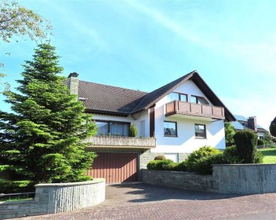 Provisionsfrei - Gepflegtes und geräumiges 1-2 Familienhaus in Toplage in Niestetal-H.