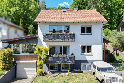 Großzügiges Mehrfamilienhaus am Waldrand – 230 m² Wohntraum mit Garten, Wintergarten & Garage