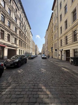 Vollmöblierte 3-Raum Wohnung mitten in der Stadt