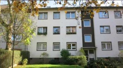 *TOP* 4 Zimmerwohnung EG mit Balkon, PKW-Stellplatz und grossem Garten