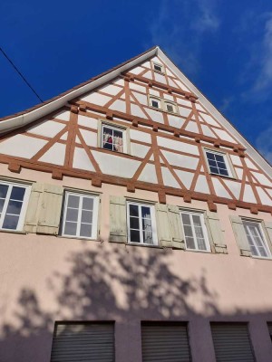 3,5-Zimmer-Altbauwohnung in zentraler Lage von Süßen