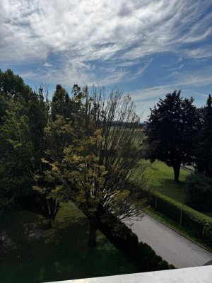 Anleger aufgepasst - Sanierungsbedürftige Wohnung in Leonding!!