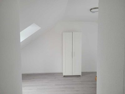 Helle 2-Zimmer-Wohnung: Ihr neues Zuhause in Köln-Zündorf
