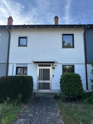 Renovierungsbedürftiges Reihenhaus in Mannheim Gartenstadt auf Erbpachtgrundstück von privat