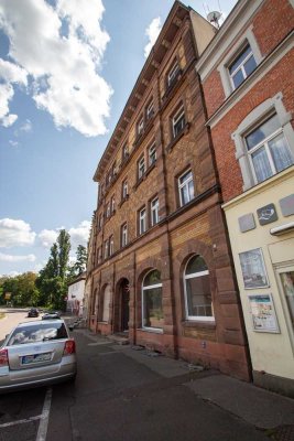 Helle, Möblierte 2-Zimmer-Wohnung in Halle (Saale)