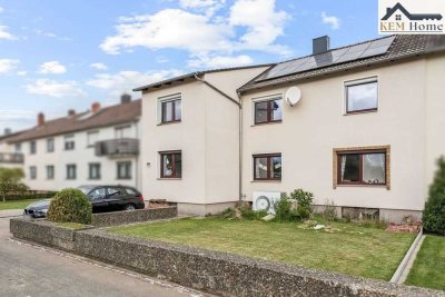 Großzügiges Zweifamilien-Reihenendhaus mit Garten in familienfreundlicher Lage