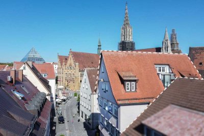 Exklusives Wohnerlebnis über den Dächern – Charmante Maisonette mit Aufzug