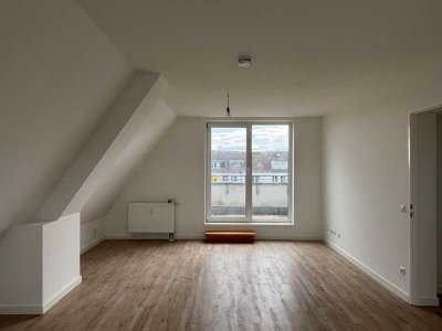 Saniertes Dachgeschoss mit 2 Terrassen in Französisch Buchholz!