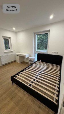 Neugründung - 3er WG kernsaniert und Garten (auch für Pärchen oder Familie geeignet)