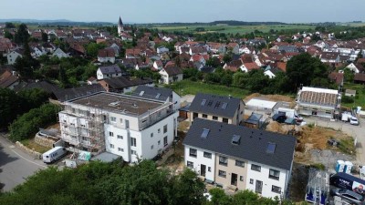 Sonnige 3-Zimmer-Wohnung mit Terrasse und Garten