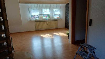 Ansprechende und vollständig renovierte 3,5-Zimmer-Dachgeschosswohnung in Schwerte