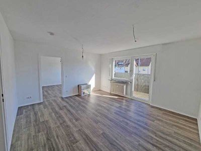 6730 - Sanierte 2-Zimmerwohnung mit Balkon und Einbauküche!