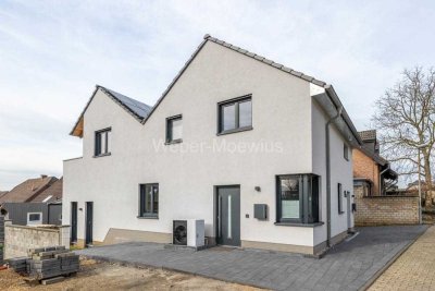 Zwei Einheiten, KfW 55, Photovoltaikanlage + Speicher, Gewährleistung bis 2028