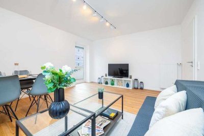 Frisch sanierte 3-ZKB mit Süd-Balkon, Keller & Speicher – Provisionsfrei