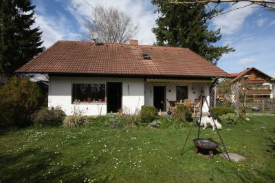 Einfamilienhaus in ruhiger Ortsrandlage in Utting a. Ammersee