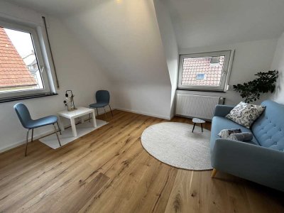 Geschmackvolle 2-Raum-DG-Wohnung mit luxuriöser Innenausstattung in Heilbronn-Böckingen