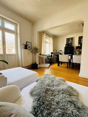 In bester Lage. Lichtdurchflutete, charmante Wohnung in Winterhude