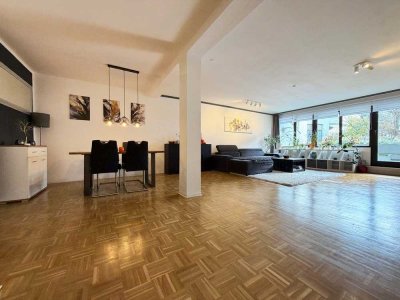 Ein Wohlfühl-Zuhause als Kapitalanlage.
3 schöne Zimmer auf 110 m². Neue Bäder
und Küche. Tiefgara