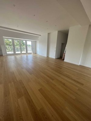 Erstbzg nach San.!Top Energiewert,gesp.Wände,gr.Westterrasse,Fussbodenhzg,Parkett,2.WC,hohe Decken!