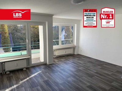 Praktisch & Hell: 1-Zimmer mit Loggia und Garage