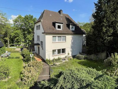 2 MEHRFAMILIENHÄUSER MIT 6 WOHNEINHEITEN + GROSSZÜGIGE GEWERBFLÄCHE - IM ZENTRUM VON GUMMERSBACH -