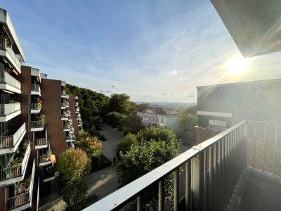 Direkt am Kehr: stilvolle 3-Zimmer-Wohnung mit EBK und Balkon im Göttinger Ostviertel