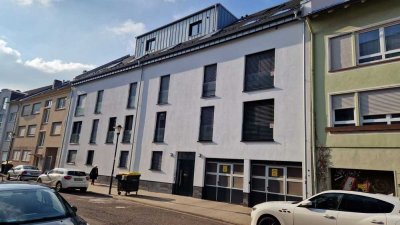 Moderne maisonette-Wohnung über zwei Etagen ( 2.- 3.OG ) in Neubau -MFH