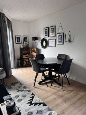 Helle 4-Zimmer-Wohnung mit Balkon in Husum