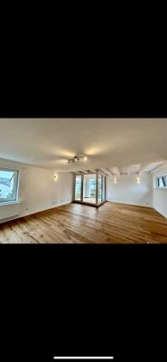 3 Zimmer,Küche, Bad 109 qm