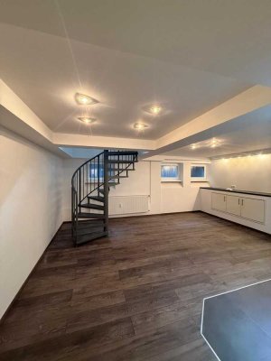 Modernisierte WG-geeignete Maisonettewohnung in der Darmstädter Innenstadt
