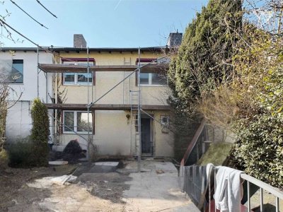 ENERGIEEFFIZIENTER ERSTBEZUG⚡ Saniertes Reihenhaus mit Wärmepumpe, PV-Anlage und Garten!