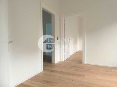 Wohnen mit Charakter – sanierte Altbauwohnung aus den 1920er Jahren mit rd. 200 m² Gartenteil