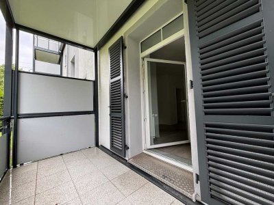 TOP renovierte 2-Zimmer Wohnung im 1.OG mt Dusche