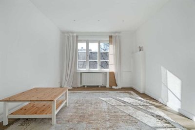 Stilvoll modernisierte 2-Zimmer-Altbauwohnung nahe Schäfersee