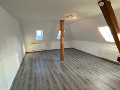 Ansprechende und gepflegte 2-Raum-DG-Wohnung in Reinsfeld