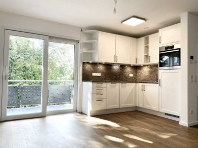 Exklusive 2-Zimmer-Wohnung im 1. OG in Ausrichtung zur Gartenseite mit zwei Balkonen (Süd u. West)