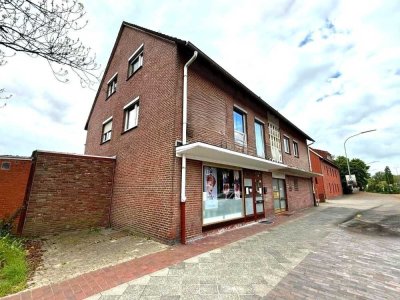 7-Parteien Mehrfamilienhaus mit Gewerbeeinheit und 4 Garagen in Wilhelmshaven zu verkaufen.