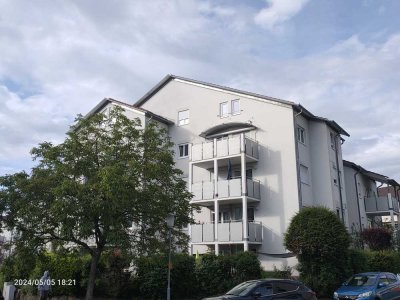 2,5 Zimmer-Wohnung mit Aussicht in Ortsrandlage von Tettnang