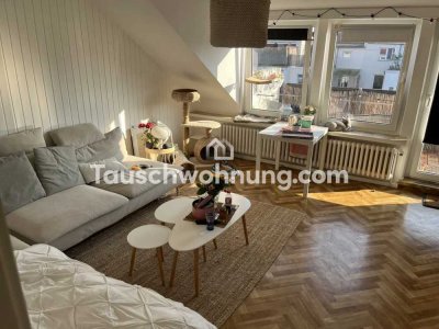 Tauschwohnung: Zentrale Dachgeschoss Wohnung über den Dächern von Bremen