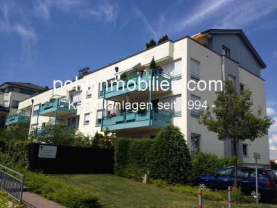 Helle 3-Zi.-Wohnung**Terrasse, Garten**2x PKW-Stellplätze