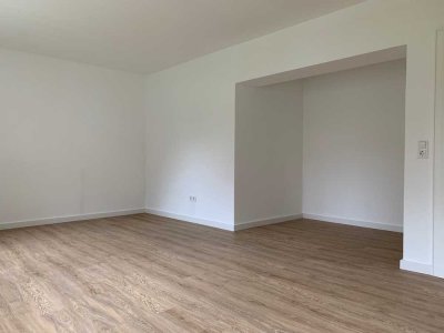 Kompakt & gemütlich: Single Apartment mit Blick ins Grüne und charmantem Dachgeschosszimmer