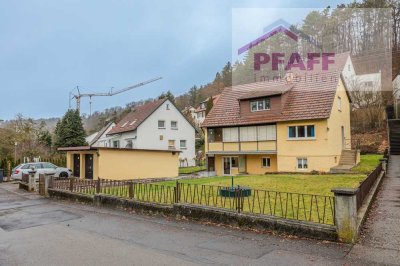 Zuhause ankommen in Sigmaringen-Laiz - Zweifamilienhaus mit viel Potential!