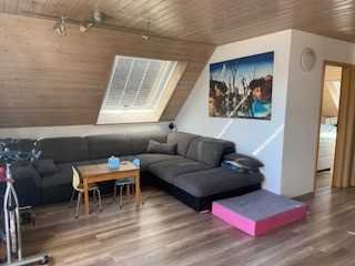 Lichtdurchflutete Maisonetten Whg. im Herzen von Sindelfingen