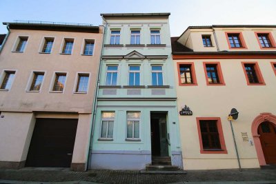 Günstige Gelegenheit: MFH mit 4 Wohneinheiten in gefragter Zentrumslage in Roßwein