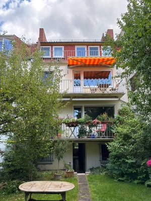 1a Lage… Bremen-Schwachhausen schmuckes MFH / 3 Wohneinheiten + Keller,  idyll. Garten