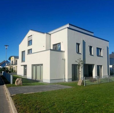 2- Zimmer-Wohnung in absolut ruhige Lage, überdachte Südterrasse, Neubau...