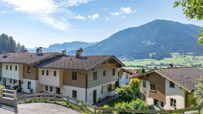 Eckreihenhaus in sonniger Ruhelage mit Panorama-Ausblick