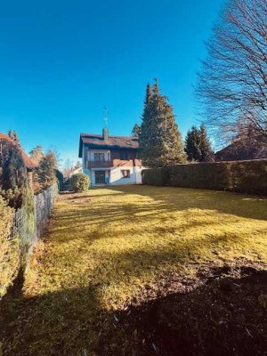 Platz für das Familienleben: Sonnige Doppelhaushälfte mit großem Garten in Vaterstetten