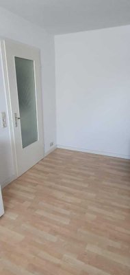 Ihr neues Zuhause in Heilbronn: Komfortable 3-Zimmer-Wohnung mit Einbauküche und großem Balkon